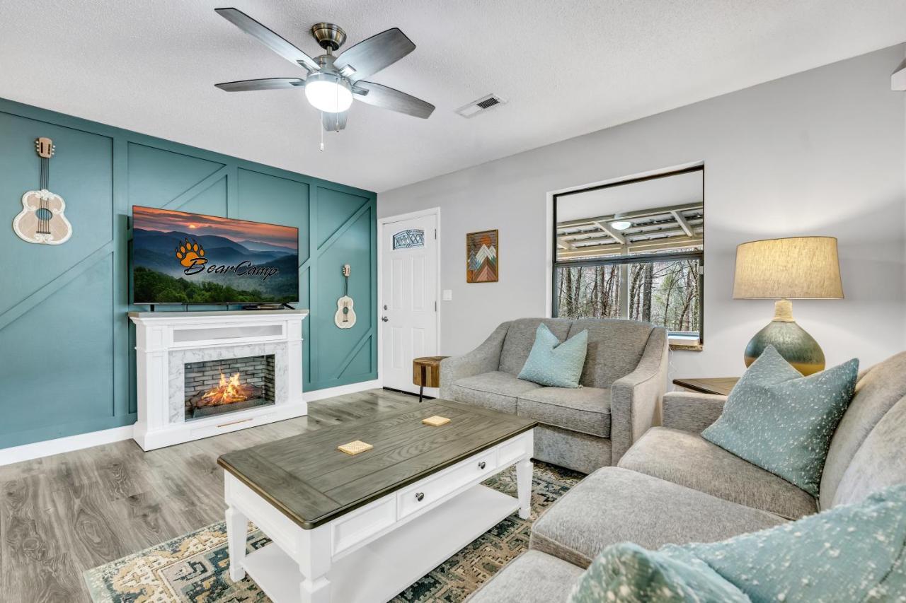 The Cozy Cove, Hot Tub, Wifi, 1089 Free Tickets Each Paid Day, Dollywood And More Сивиървил Екстериор снимка