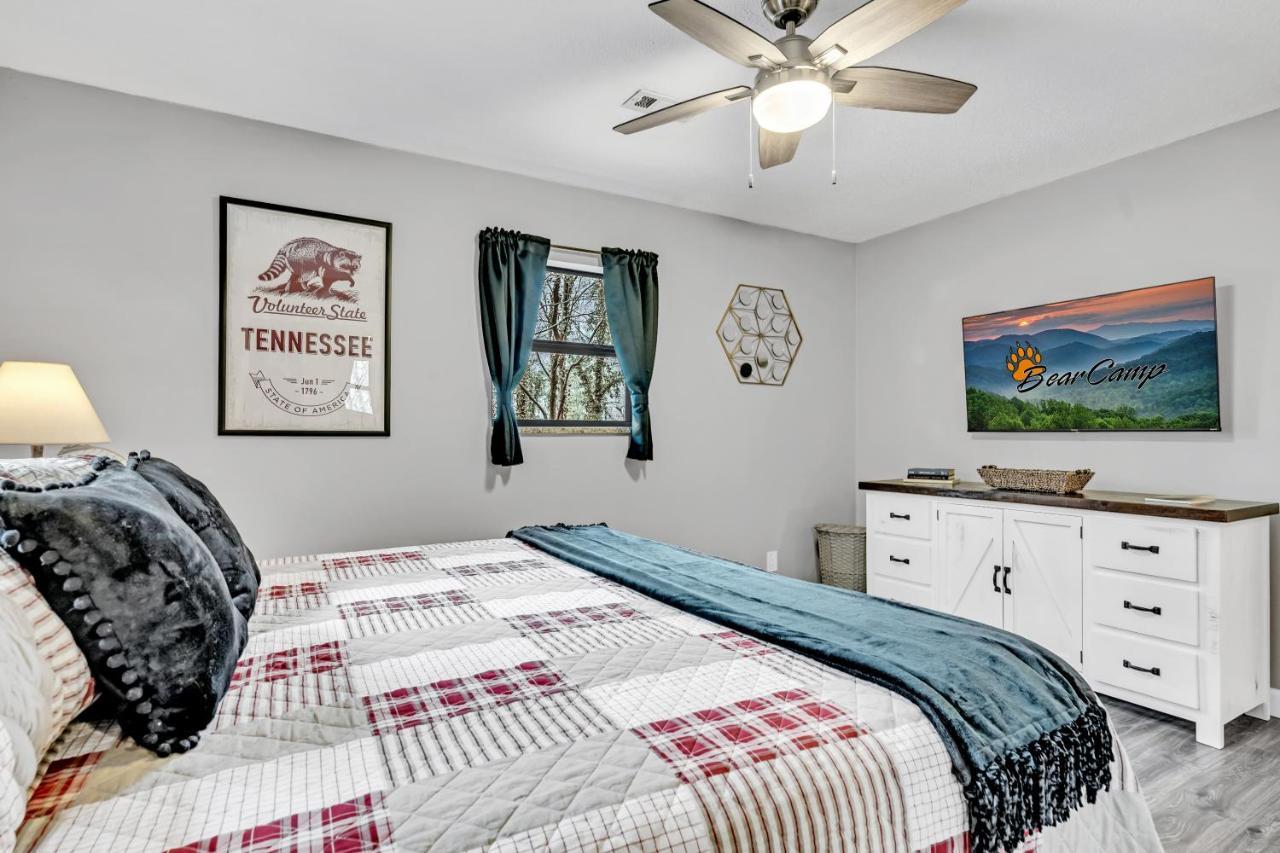 The Cozy Cove, Hot Tub, Wifi, 1089 Free Tickets Each Paid Day, Dollywood And More Сивиървил Екстериор снимка